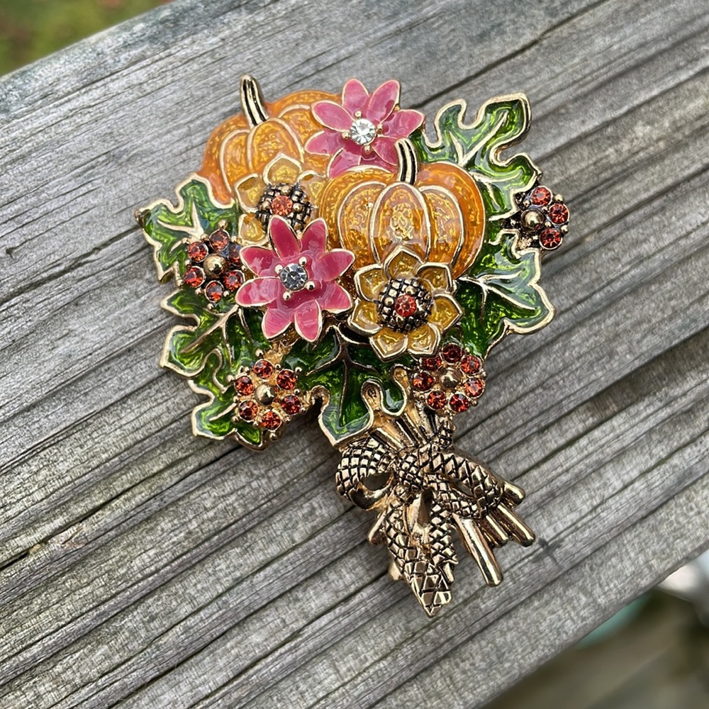 ⚜️Napier Fall Harvest Pumpkins & Floral Bouquet Crystal Pin Brooch! NWOT!